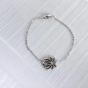 Silver Lotus Bracelet - Dainty Lotus Bracelet -..